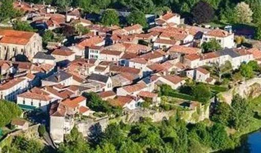 普洱回乡建别墅为什么一定要选专业乡墅公司